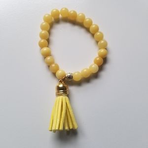 NWOT-Yellow Agate Stretch Bracelet w/ Tassle.